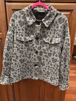 Women s Bagatelle Jacket Size M Leopard Gray Cheetah Print