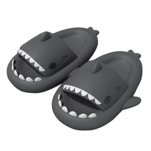 Shark Design Slippers – Quick Dry, Anti-Slip Comfort Slides for All Ages - Picture 7 of 10