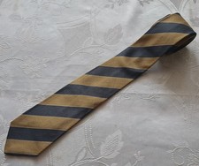 GENTS ITALY VINTAGE AUTHENTIC GIANNI VERSACE STRIPED SILK MENS NECK TIE