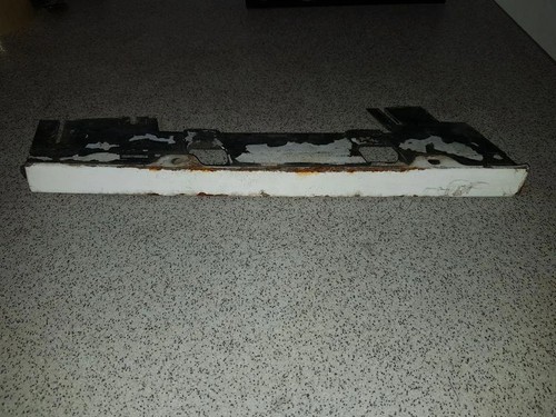 BMW 7 E38 Scheinwerferverkleidung vorne rechts 8157937 4.00 Diesel 33751674