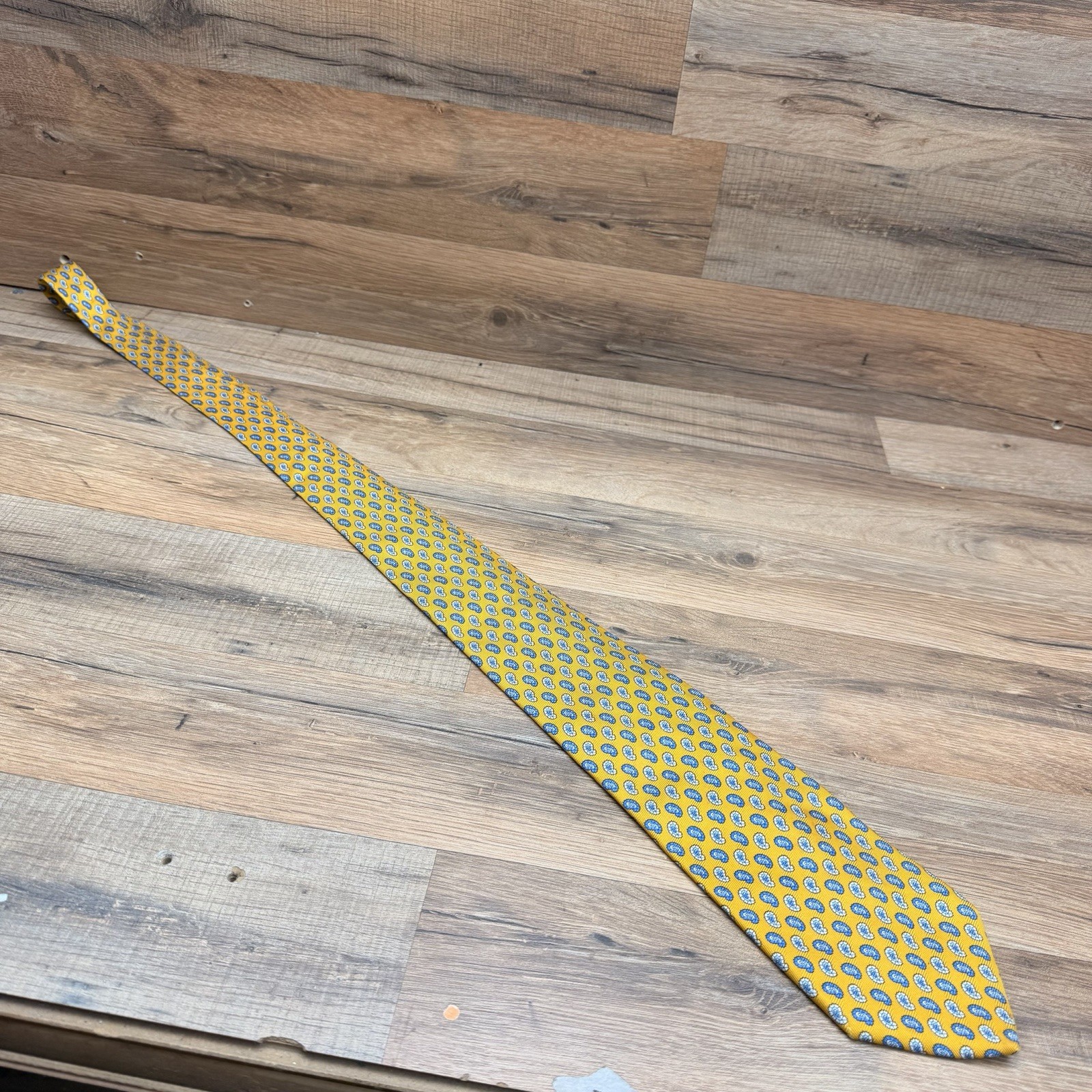 Brooks Brothers  Makers 100% Silk Tie Necktie Yellow Blue Paisley 54" x 3.5" thumbnail 5