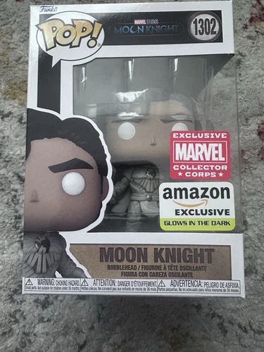 Funko Pop! Vinyl: Moon Knight GLOW - Amazon Collector Corps #1302