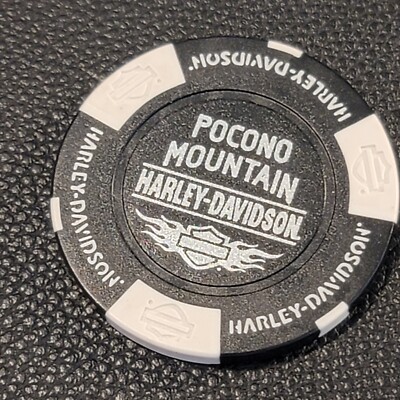POCONO MOUNTAIN HD ~ PENNSYLVANIA (Black/White) Harley Davidson Poker Chip