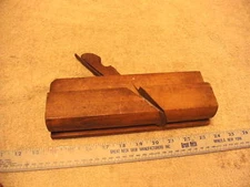 Antique Wood Molding Plane Marked J.S.W,  21 , J.S. Whittra????