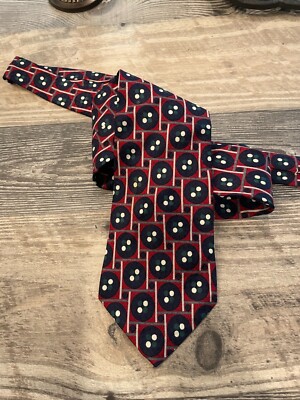 Tom James Men's 100% Silk Tie Neck Tie Red, White, Blue, Green Vintage