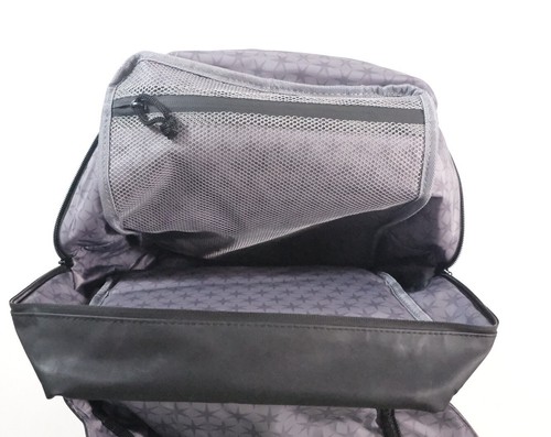 Zaino nero Adventures by Disney nuovo - Foto 5 di 5