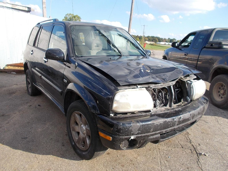 Medidor de flujo de aire de inyección de combustible usado se adapta a: 2003 Suzuki Vitara 2,7 grado A Foto 3 de 4