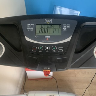 Everlast Elite EV7000 Powered Treadmill Running Machine