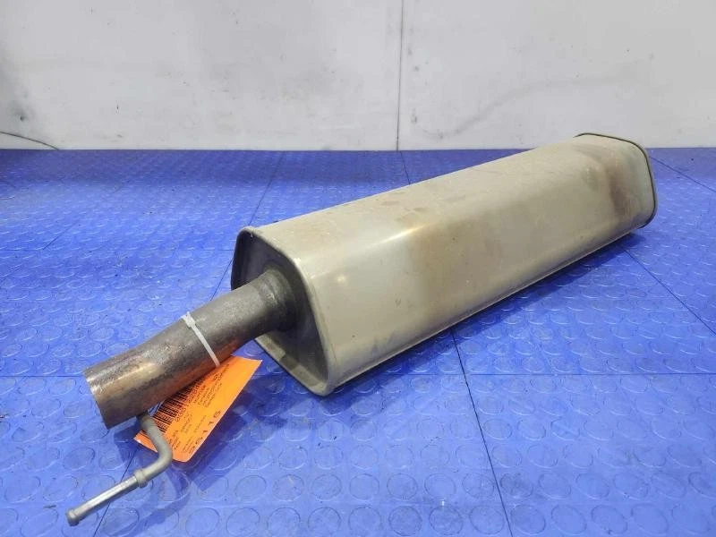 Silenciador de escape intermedio central 15-19 Ram ProMaster City 2,4 L OEM 68261873AA Foto 2 de 4