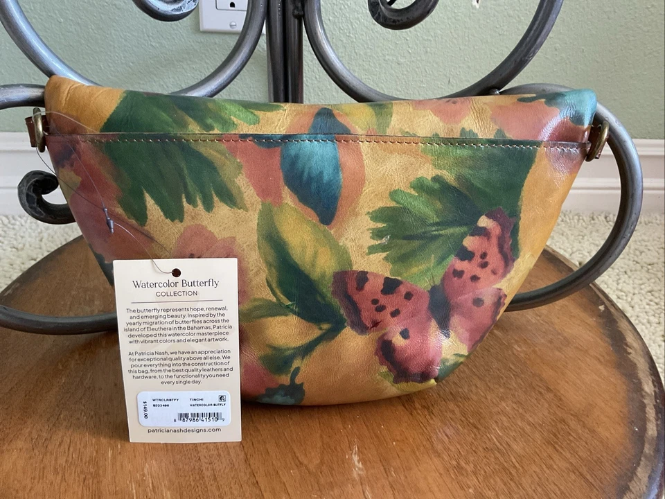 NOVA BORBOLETA AQUARELA PATRICIA NASH TINCHI NOVA COM ETIQUETAS - Imagem 2 de 4