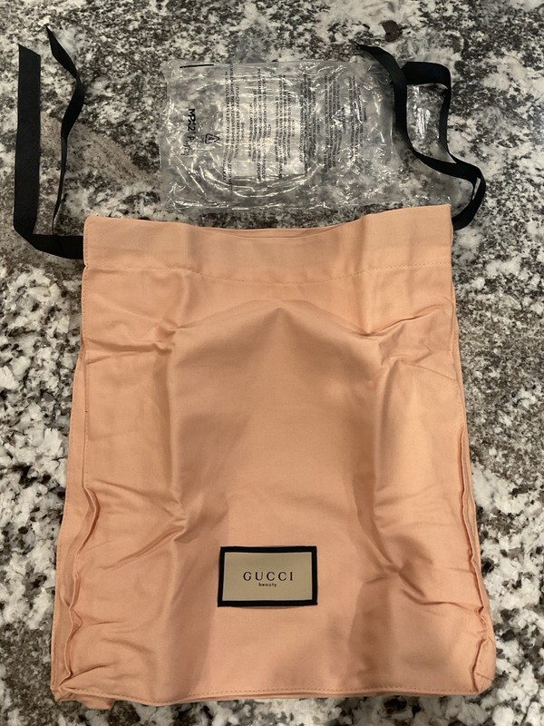 Gucci FRGML Large Drawstring Peach Mango Pouch Pochette Bag Tote Makeup NEW