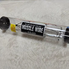 Raid Japan Muscle Wire Half Fish Holo