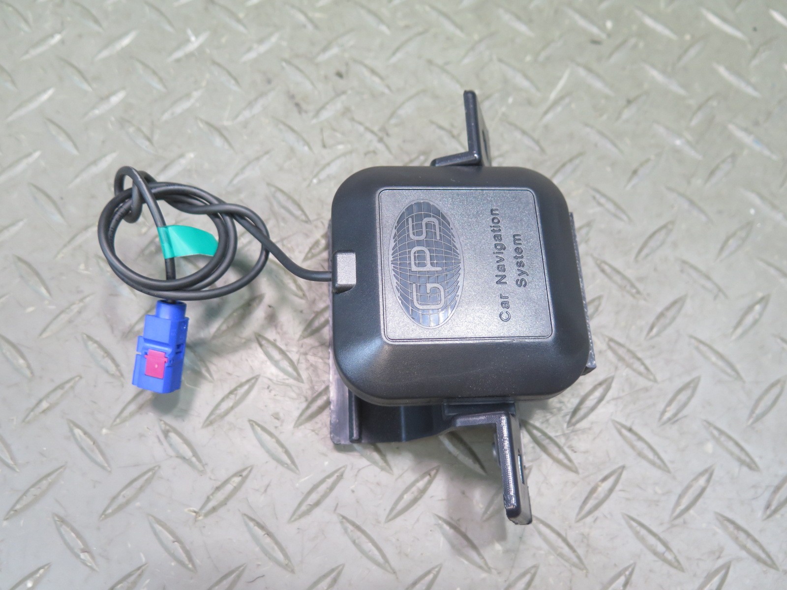 2008-2019 MASERATI GRANTURISMO M145 GPS NAVIGATION RADIO ANTENNA