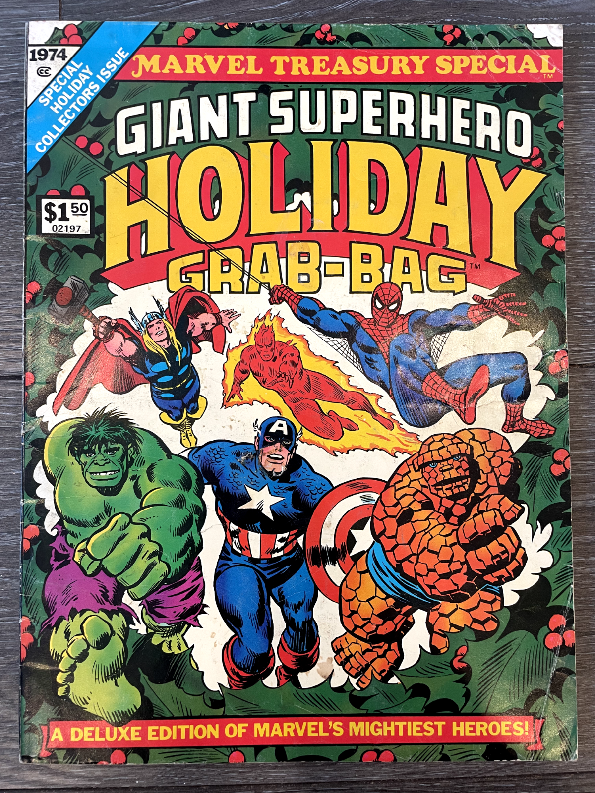 Marvel Treasury Special #1 Giant Superhero Holiday Grab Bag (1974) Comic Book - Picture 1 of 2