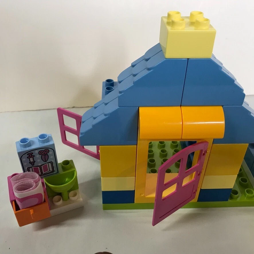 Lego Duplo 10606 Backyard Clinic Set Disney Doc McStuffins Doctor