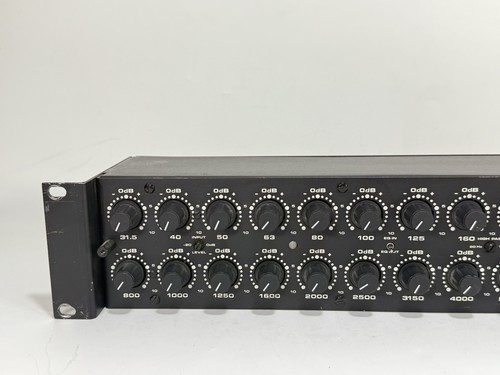 Vintage White Instruments Model 4500 ~ 1-Kanal parametrischer 28-Band Equalizer - Bild 4 von 11