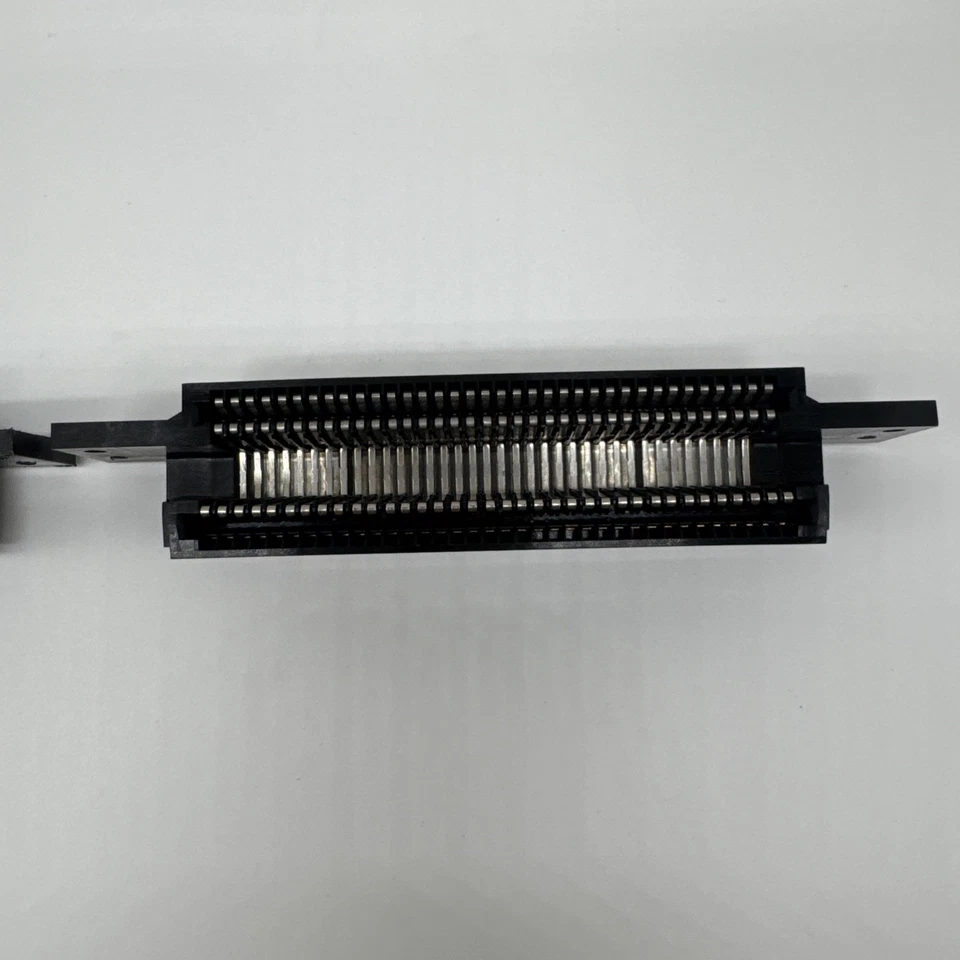 NES Console Lot (2) 72-Pin Cartridge Connectors, For Parts Or Repair, Untested - Image 3 of 4