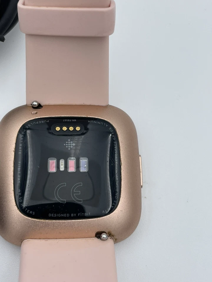 Fitbit Versa 2 Activity FitnessTracker Copper Rose Peach Smart Watch FB507 S - Image 4 of 4