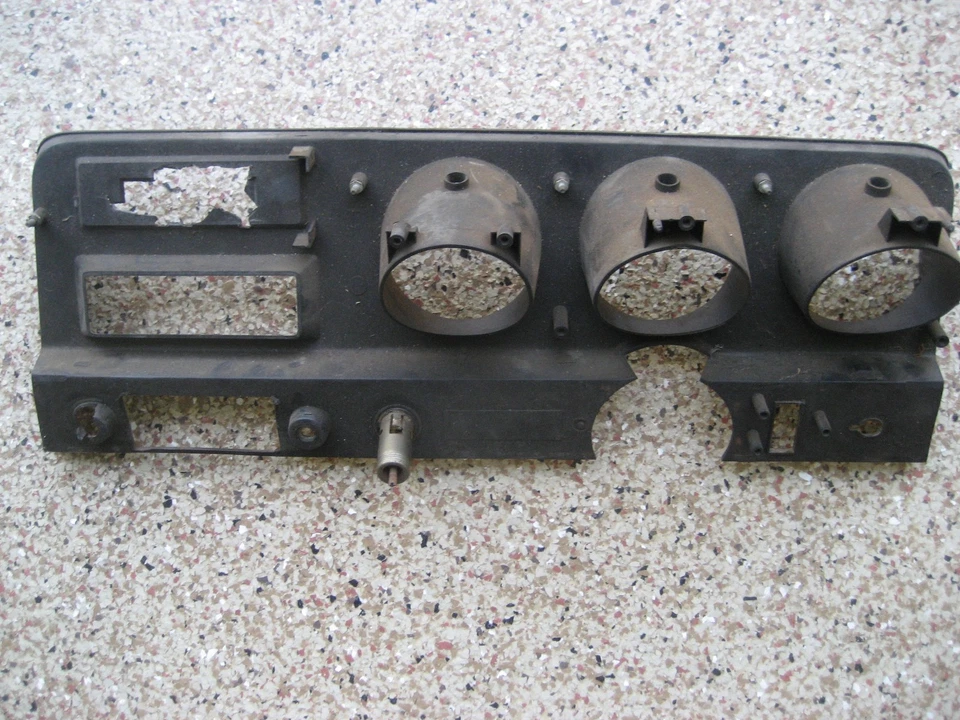 GM OEM 1970 1971 Pontiac GTO Lemans Tempest tablero bisel velocímetro calibre ajuste Foto 2 de 4