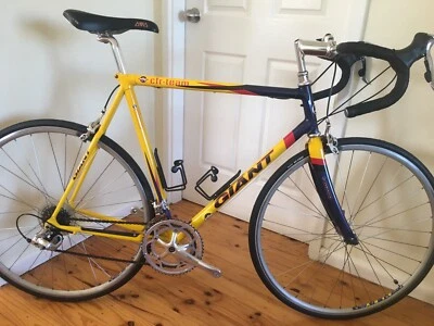 giant cfr team road bike