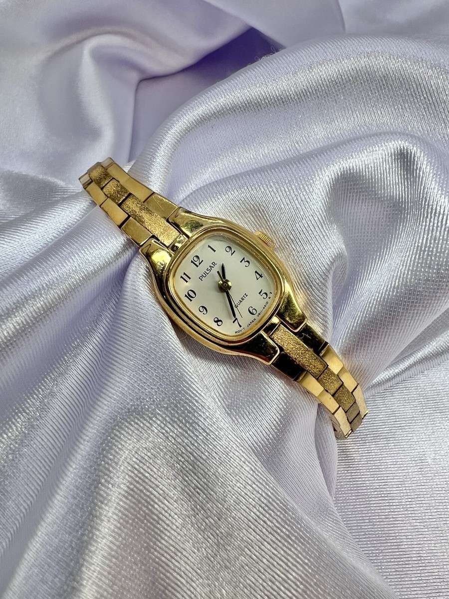 Vintage Gold Tone Pulsar Classy Elegant Stylish Women display picture 3