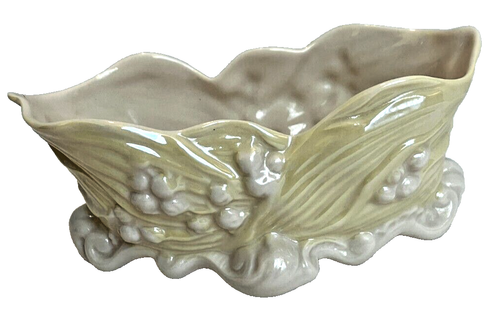 Belleek oval bowl planter trinket dish yellow cream - Picture 2 of 8