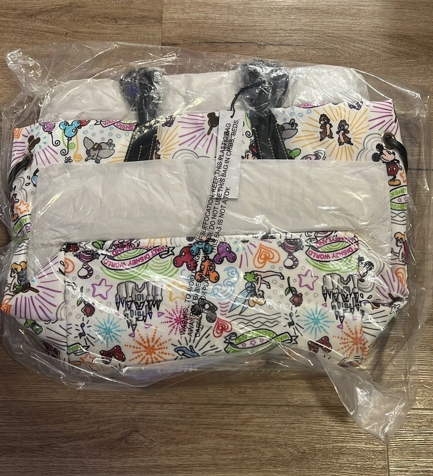 Bolso de Mano Dooney & Bourke Disneyland Foto 4 de 4
