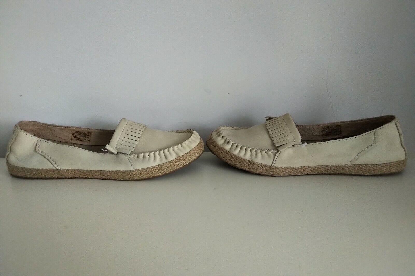 Picture 2 of 12