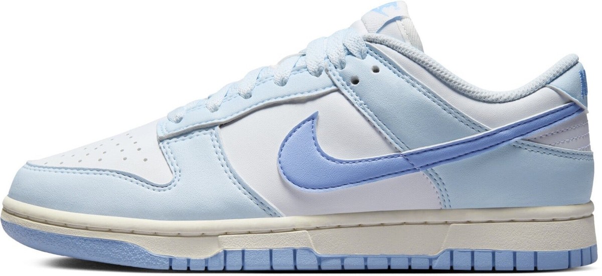 Nike Dunk Low ホワイト/ブルー Nike Dunk Low Sneakers Blue Logo Top Classics White Retro