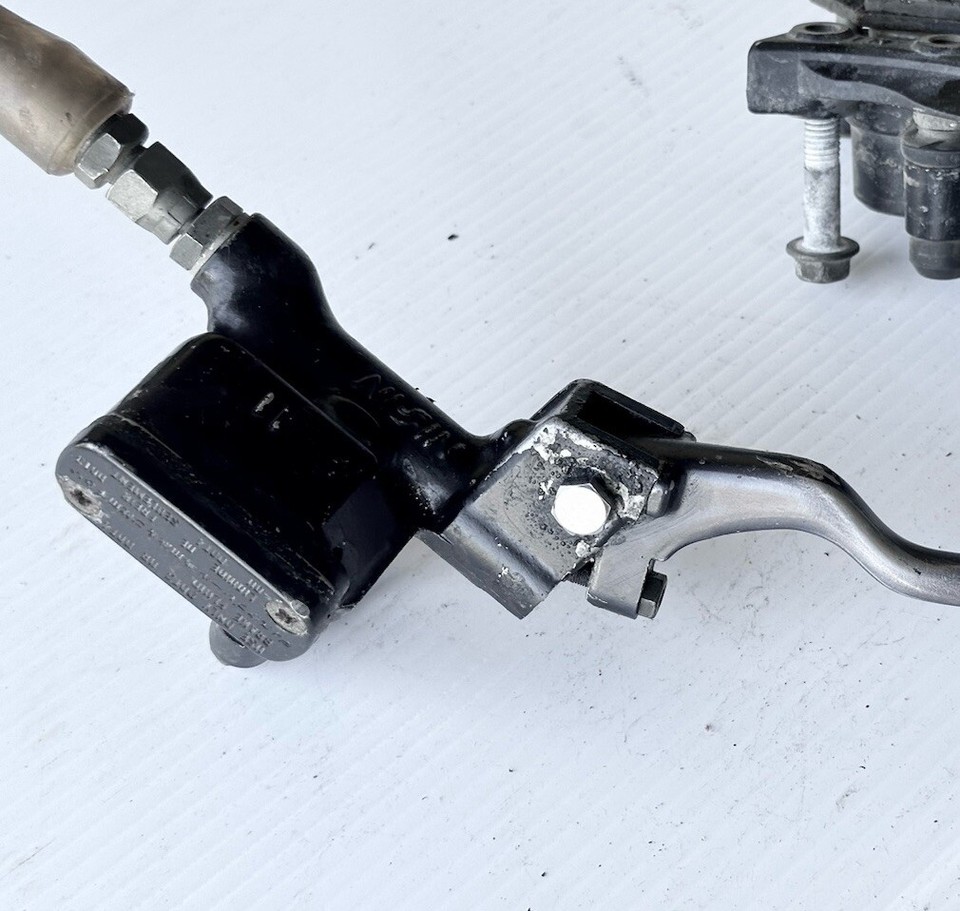 Gripon Hydraulic Brake Master Cylinder – Fits Honda CR80 CR125 CR250 CR450 CR480 CR500 – Black