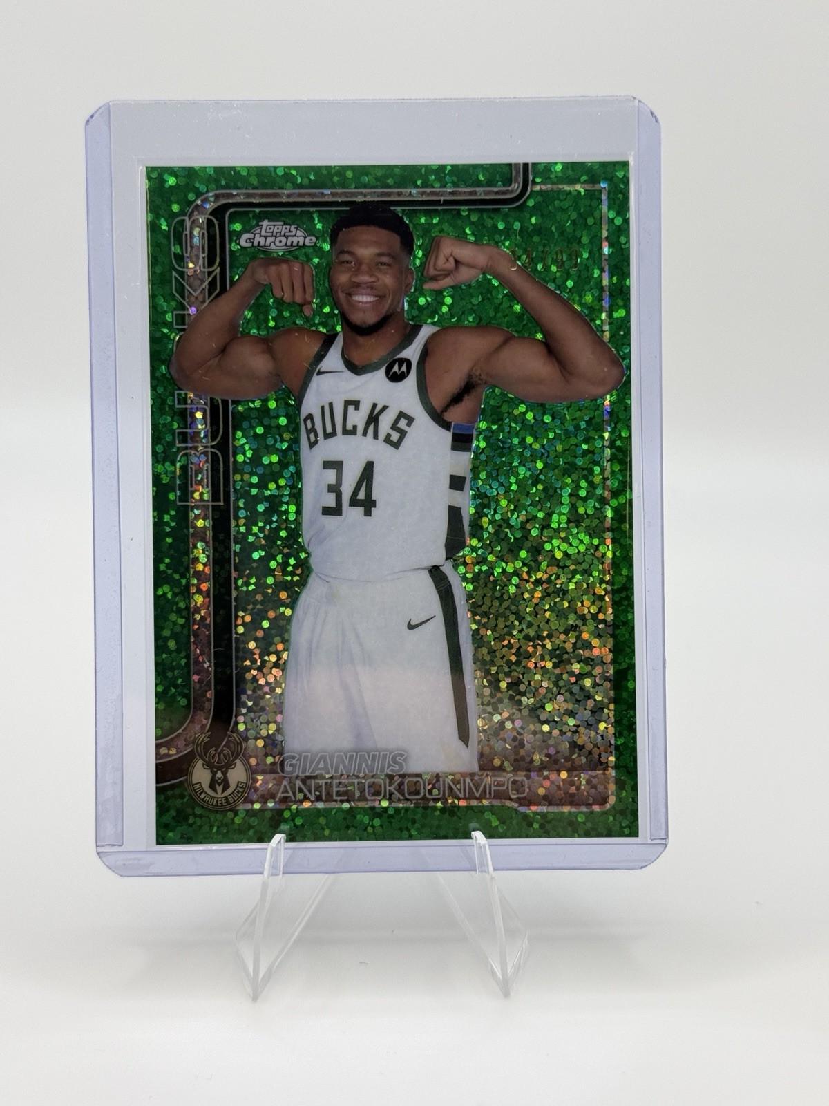 2025-26 Topps Chrome Giannis Antetokounmpo Image Variation Green Speckle /99 