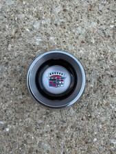 1960-62 Cadillac Steering Wheel Horn Button Center Cap Nice Shiny Chrome