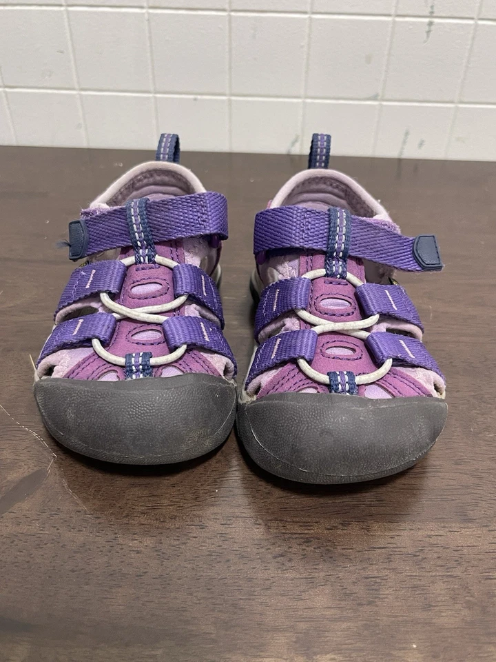 Sandalias Keen Púrpura Sin Cordones Bebé Talla 6 Niñas Zapatos Zapatos Agua Foto 2 de 4