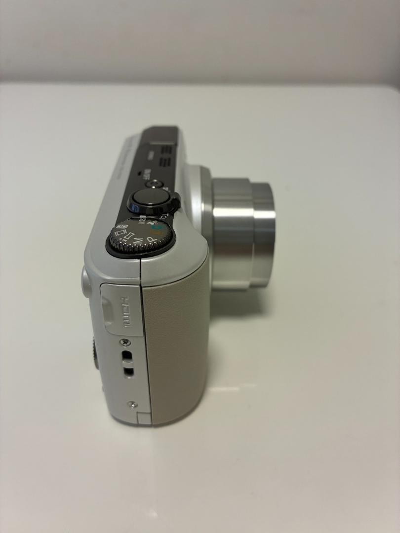 2*7様 SONY Cyber−Shot DSC-HX10V デジカメ ホワイト Amazon | SONY Cyber-Shot(サイバーショット) HX10V (1820万