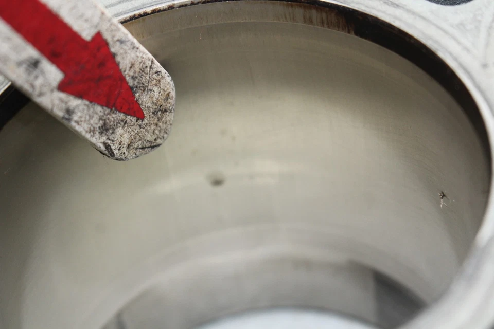 Kawasaki Ninja Zx12r Zx-12r 2002-2005 motor pistón cilindros bloque jarra Foto 3 de 4