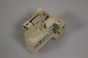 Miele G 1180 SC Türverriegelung Verriegelung Türschloss emz 38.0240 TNR 06022270