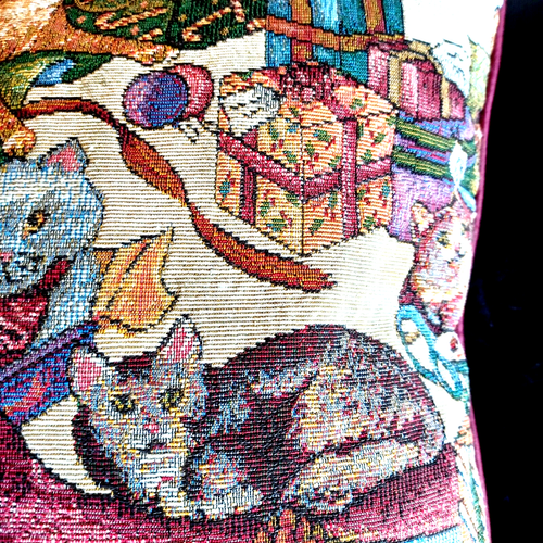 Pillow Cats Tapestry Decorative Christmas Gifts Kitty Kitten Colorful 15" x 15" - Picture 10 of 12