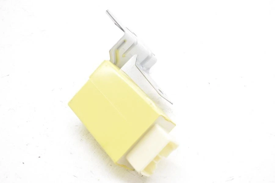 Mazda MX-5 MIATA 2004 1,8 L NB módulo temporizador de bloqueo de puerta BJ0G 67 830 Foto 3 de 4