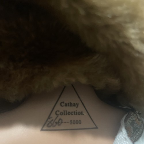 Cathay Collection Native American Indian Porcelain Doll 18 inch On Stand - Picture 8 of 8