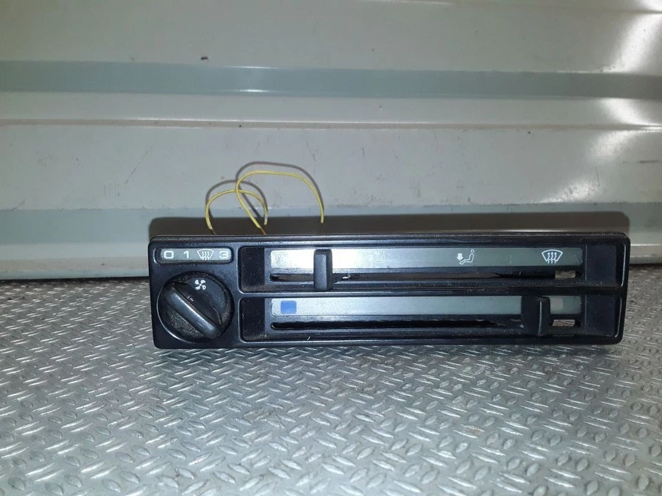 Módulo unidad climatizador Volkswagen Golf II 1991 DEV493608 Foto 2 de 3