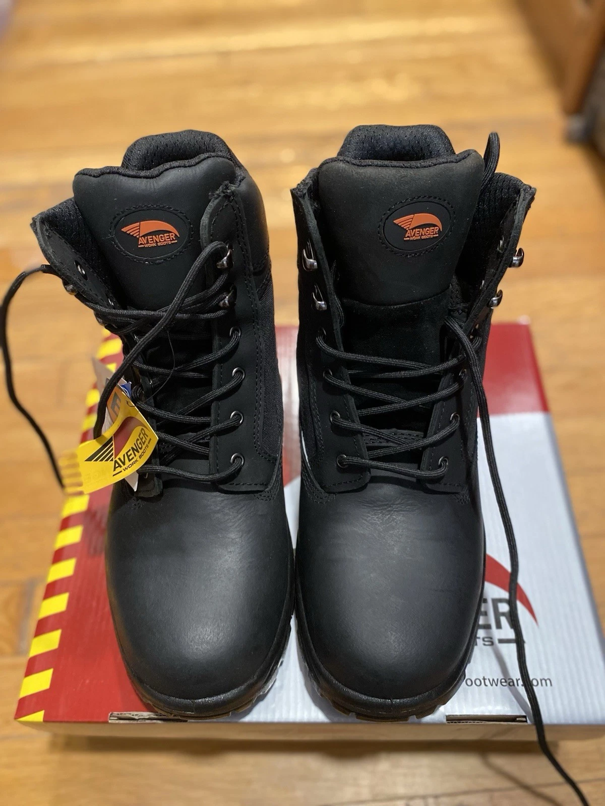 Avenger Men’s Size 11 Black Leather Work Boots Lace Up Safety Toe Work Shoes New