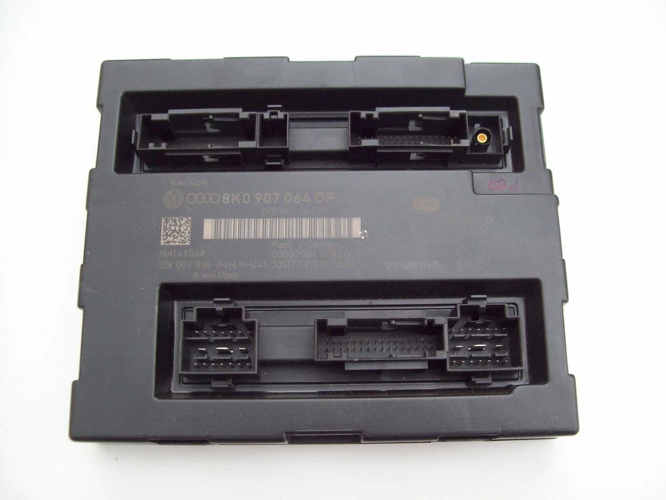 Audi A4 Convenience System ECU Control Unit 8K0907064DP - Image 2 of 3
