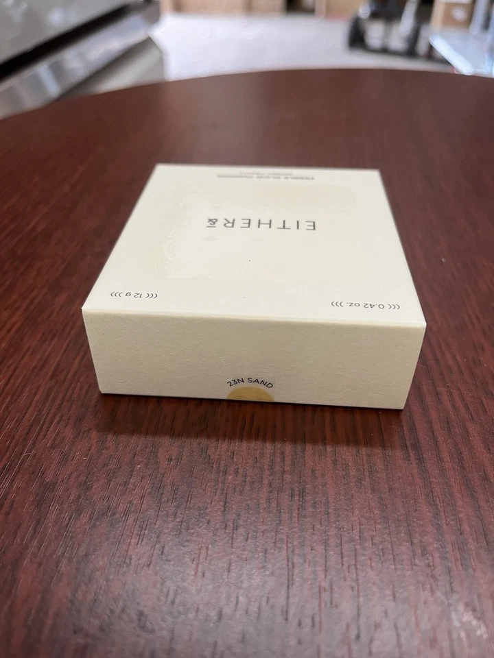 EITHER& Blur Pixel Cushion Foundation 12g SPF50+ / K-Beauty Authentic Giselle - Image 4 of 4