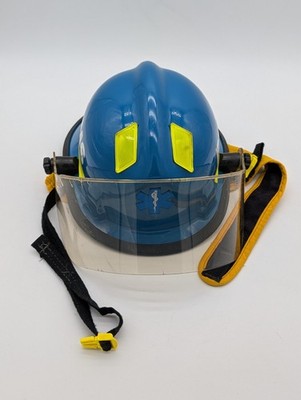 VTG 90's Cairns & Brother Firefighter Helmet   Model 360SBAF   EMS - W/ Visor