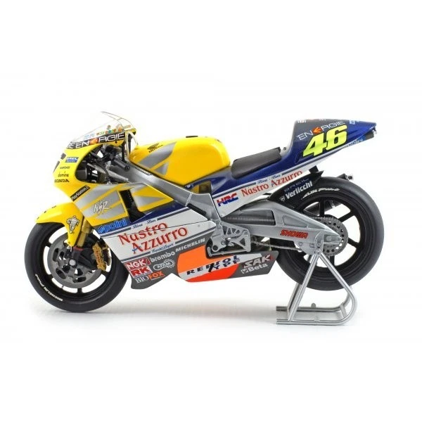 Rossi Model bike Honda NSR 500 Nastro 500 GP 2001 Minichamps 122 016146 1:12th - Image 2 of 4