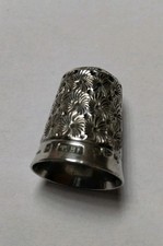 Antique Patterned,Hallmarked Sterling Silver Thimble. Size 9. Maker TB s
