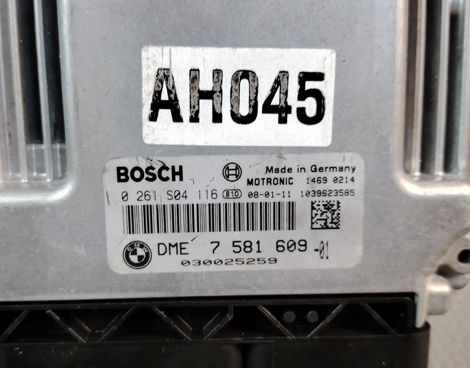 BMW 1 E87 UE16 N45 ENGINE CONTROL MODULE ECM ECU 0261S04116 DME 7581609 ME17.2.1 - Image 2 of 4