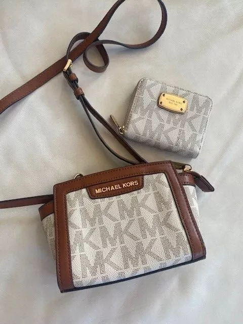 Michael kors selma store mini crossbody bag