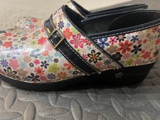 Sanita Koi Danish Clogs Leather Shoes Size 40 US 9.5 Floral Slip On Mules