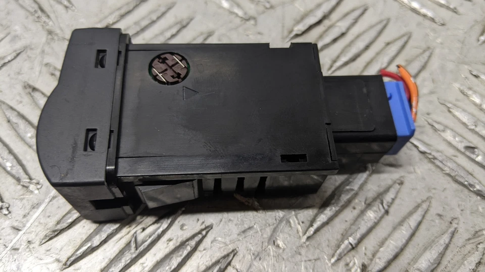 Interruptor de nivel de faros MAZDA 3 TS2 2005 BP4K666F0 Foto 2 de 4